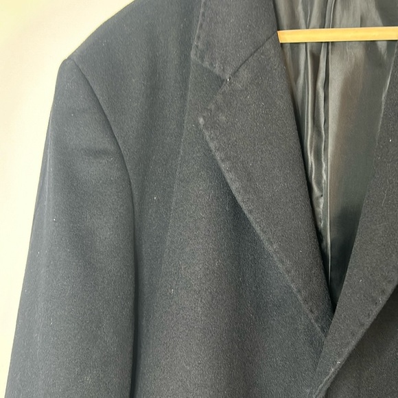 Coppley Cashmere & Wool Men’s Luxury
Tailored Black Coat Size 42 - Picture 13 of 17